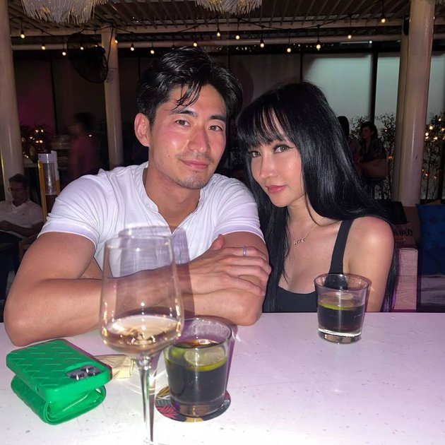 Lucinta Luna's Photos with Her Handsome Boyfriend in Thailand, Confused Between Two Macho Guys