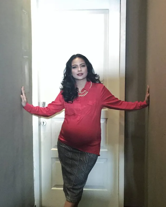 Bayi Tantri Kotak - Arda Naff