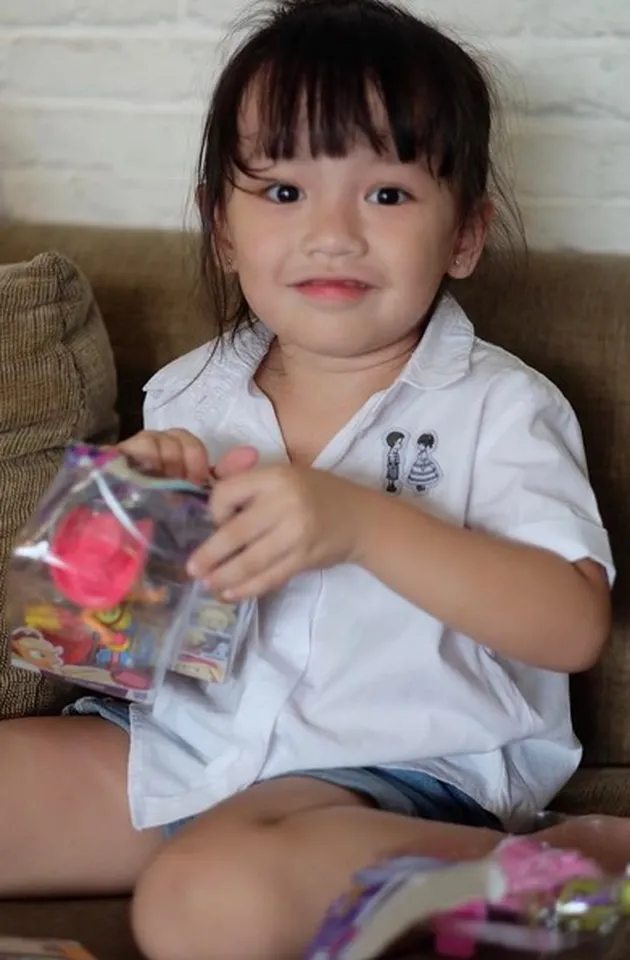 anak selebriti, anak artis, anak dian ayu, anak omesh