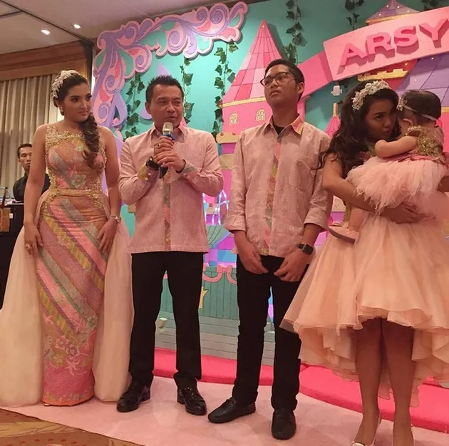 Pesta Ulang Tahun Baby Asry