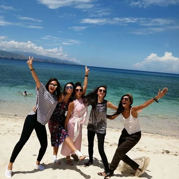 Liburan Luna Maya, Raline Shah, Krisdayanti