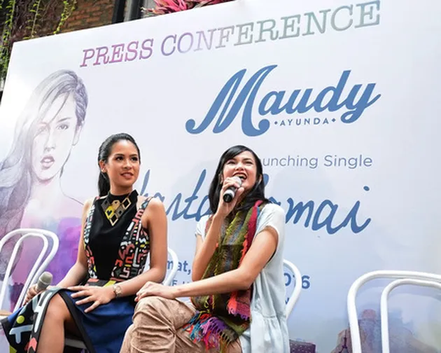 FOTO: Luncurkan 'Jakarta Ramai', Maudy Ayunda Tampil 