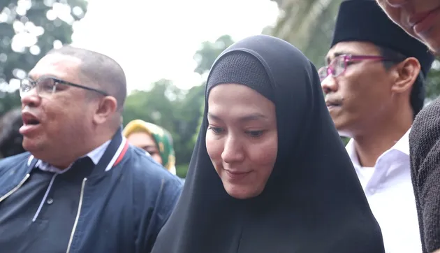 Lyra Virna - Lasty Annisa
