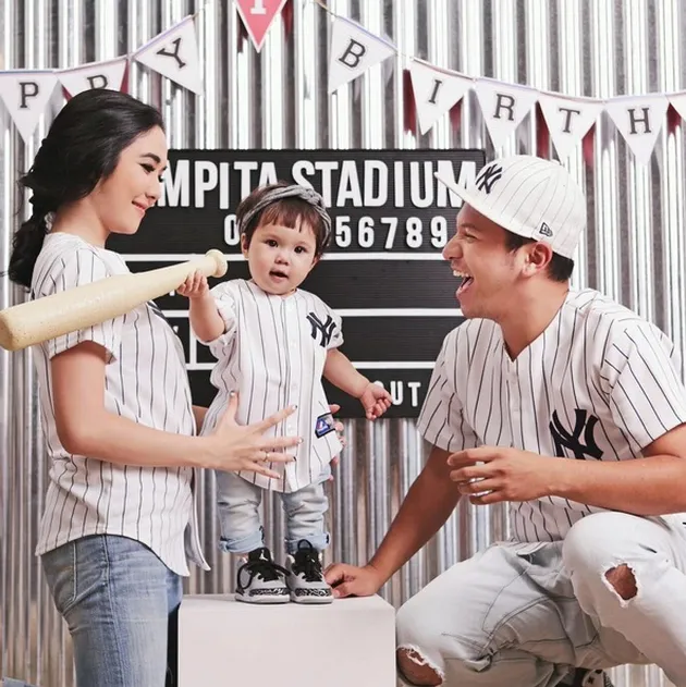 Pemotretan Baby Ry dan Gempi