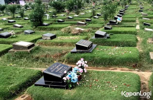 Makam Olga Syahputra