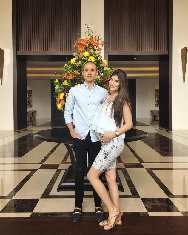 Kehamilan Selebritis