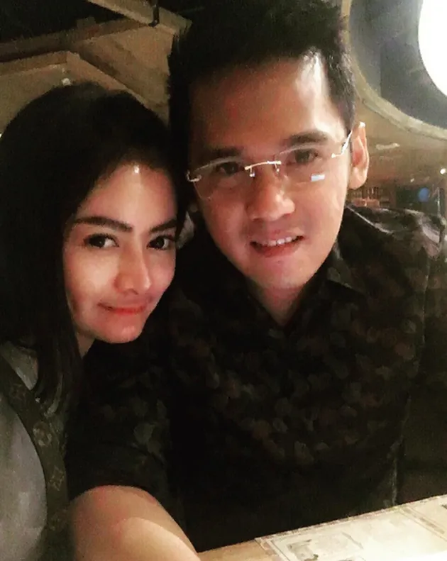 Vitalia Sesha Mesra Bareng Pacar