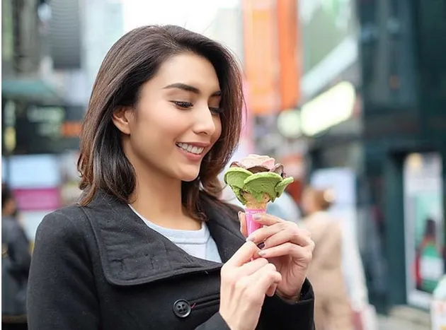 FOTO: MAKIN ROMANTIS, TYAS MIRASIH LIBURAN KE KOREA BARENG 