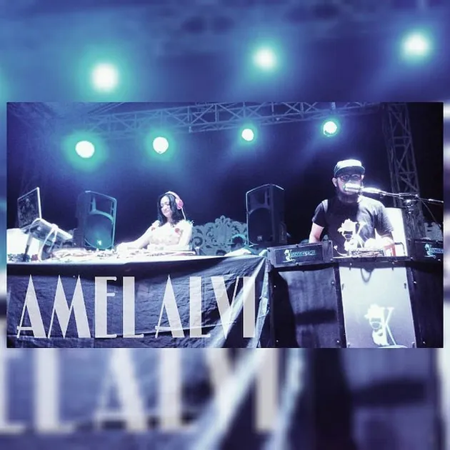 Amel Alvi jadi DJ
