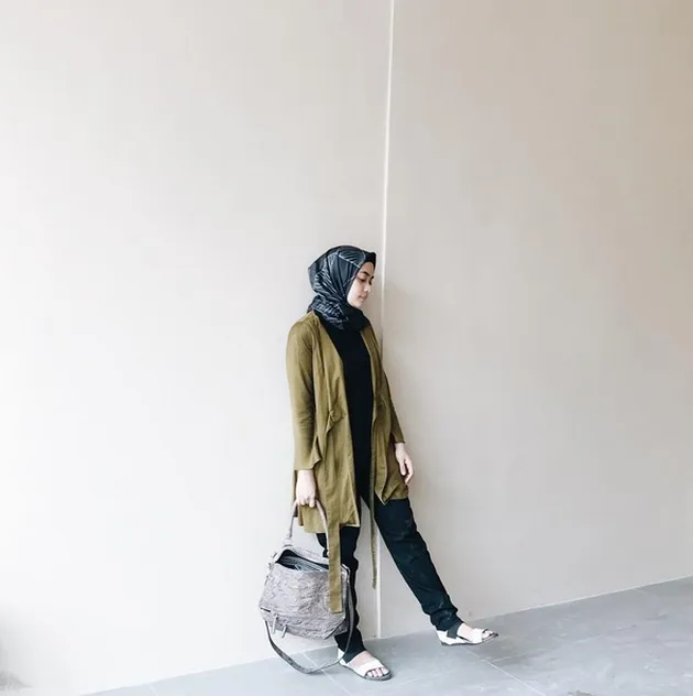 Ayudia Bing Slamet