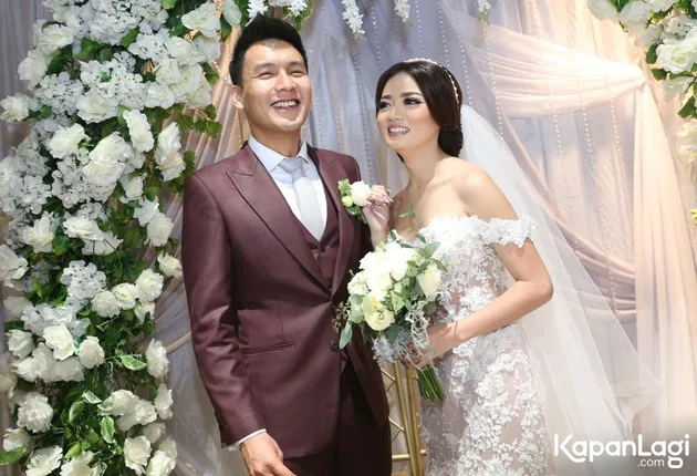 Fendy Chou dan Stella Cornelia Menikah
