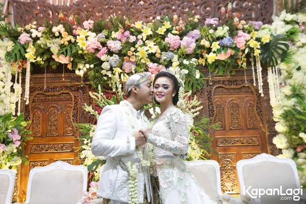 Sheza Idris Menikah