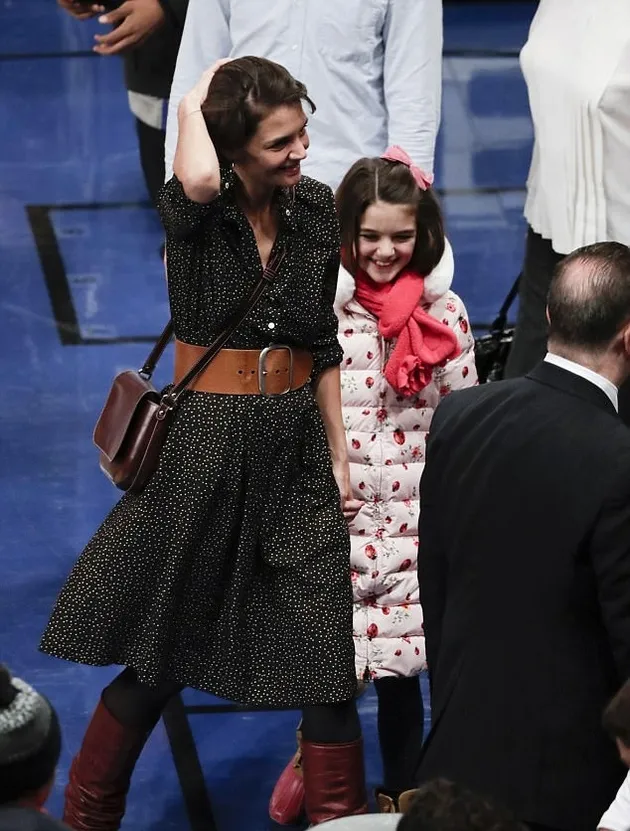Suri Cruise &amp; Katie Holmes