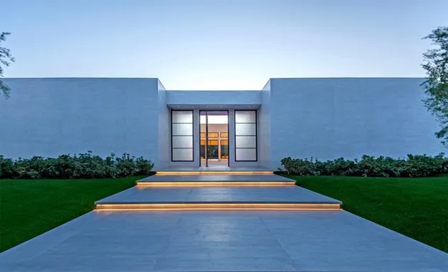 Mansion Mewah Kris Jenner