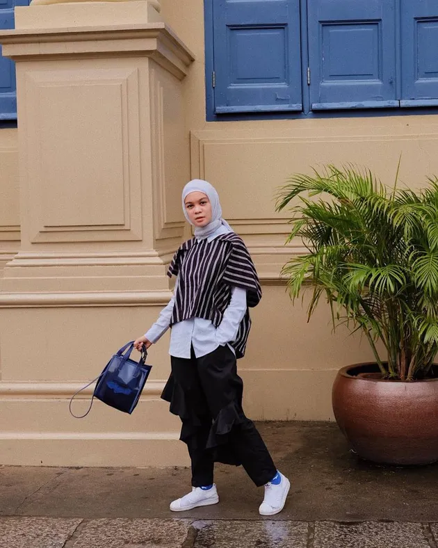 Fashion Hijabers Tantri Namirah