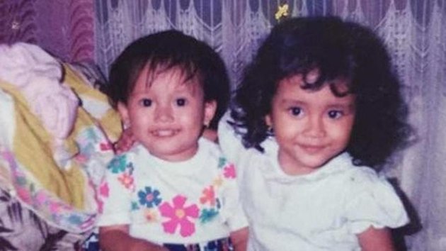 PHOTO: Ayu Ting Ting's Cute and Beautiful Childhood, Said to Resemble Bilqis