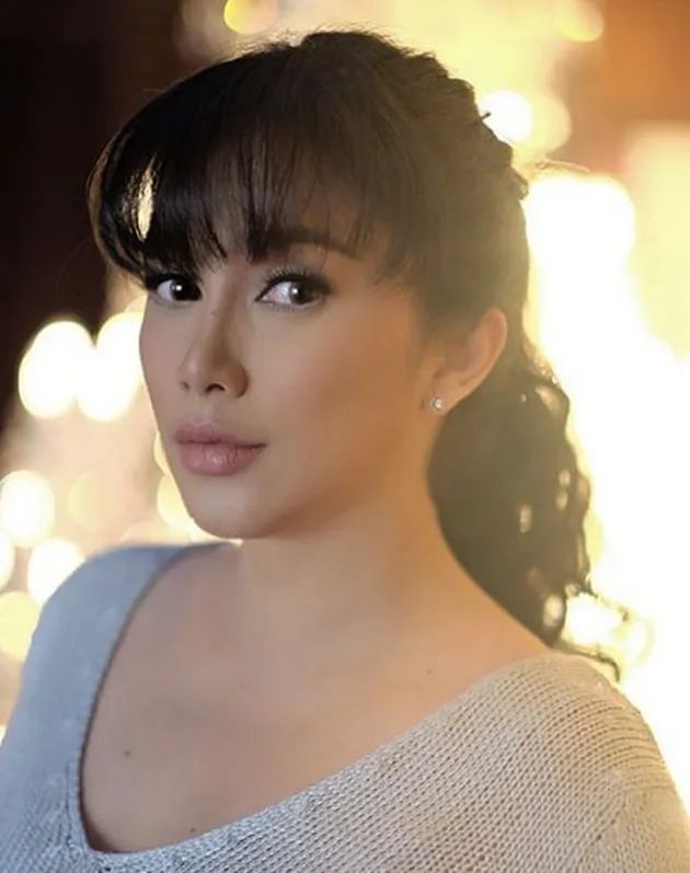 Maternity Ussy Sulistyawaty