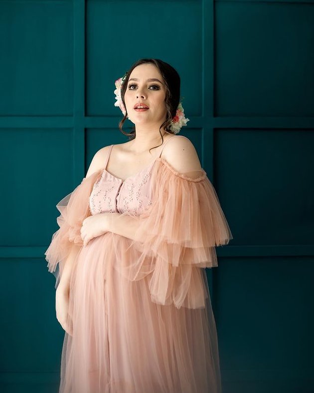 PHOTO Maternity Shoot Lidi Brugman Lucky Perdana's New Wife, Calmly Hit Accusations of Being a Homewrecker