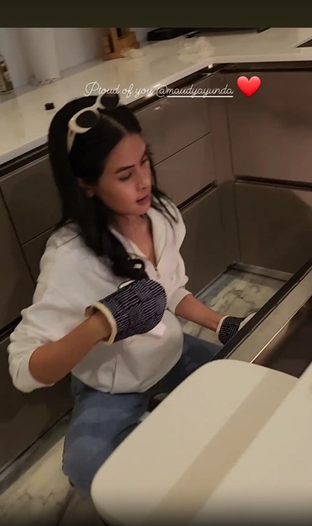 Maudy Ayunda Finally Able to Cook and Make Mama Proud, Focused on Her Luxurious Kitchen