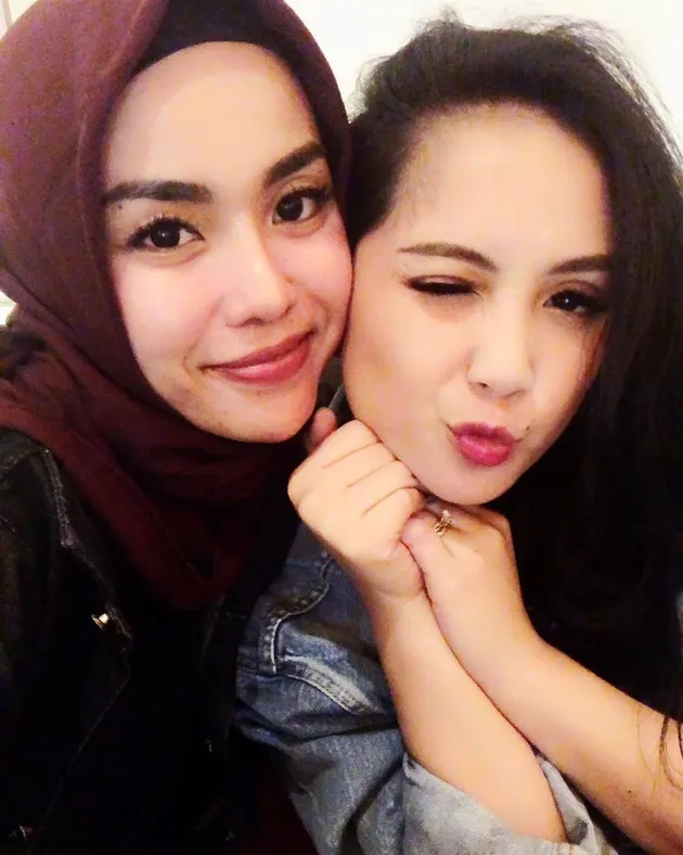 Medina Zein - Rahma Azhari - Nagita Slavina
