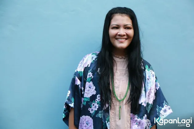 Melanie Subono vs Animal Defender