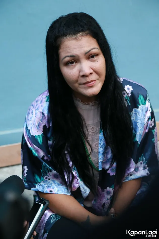 Melanie Subono vs Animal Defender