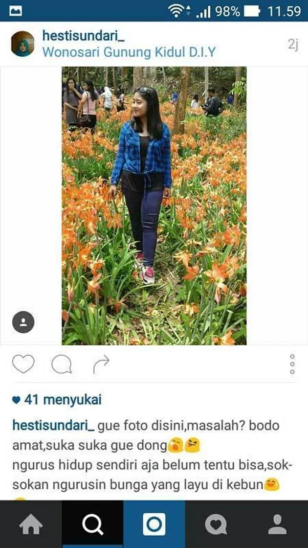 meme-meme kocak Hesti perusak taman bunga Amaryllis