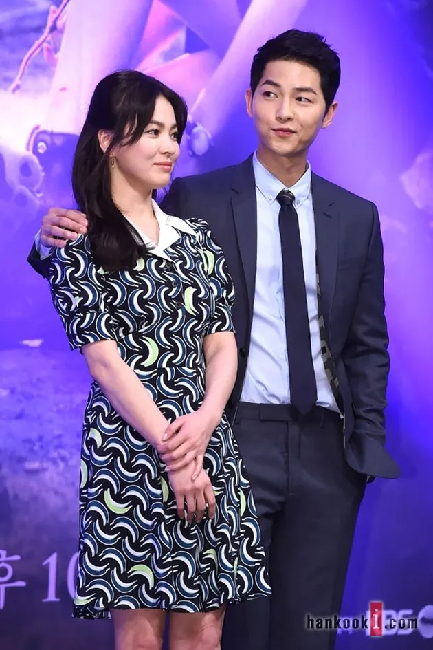 Foto Mesra Song Hye Kyo &amp; Song Joong Ki