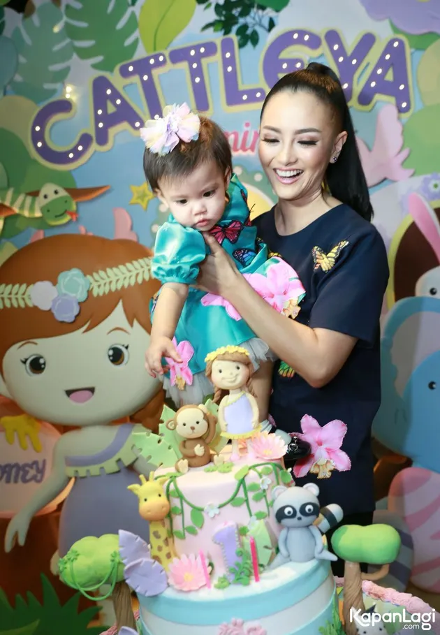 Ulang Tahun Cattleya, Putri Ririn Ekawati