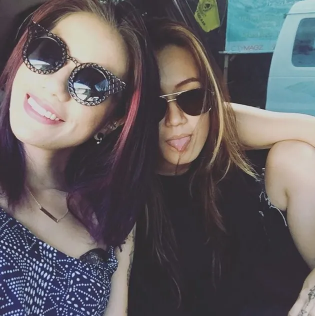 Sheila Marcia dan sahabat