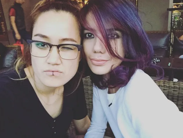 Sheila Marcia dan sahabat