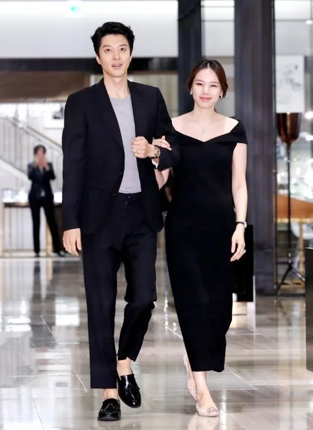 Lee Dong Gun - Jo Yoon Hee