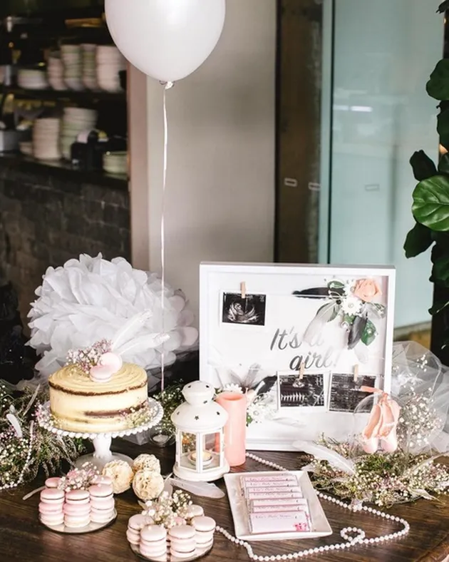 Baby Shower Acha Septriasa