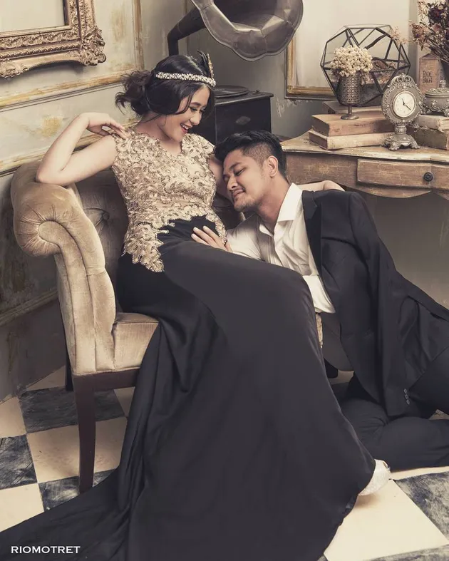 Ryana Dea &amp; Puadin Redi