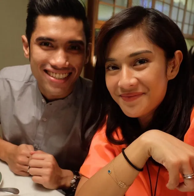 Dian Sastrowardoyo 