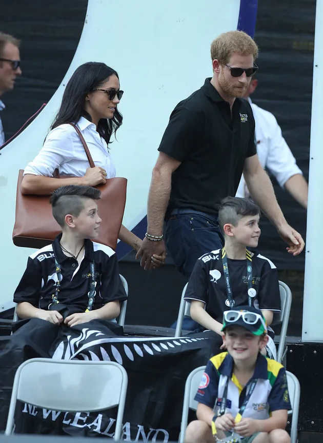 Foto Mesra Pangeran Harry &amp; Meghan Markle