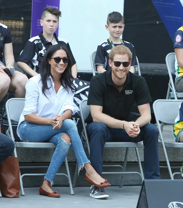 Foto Mesra Pangeran Harry &amp; Meghan Markle
