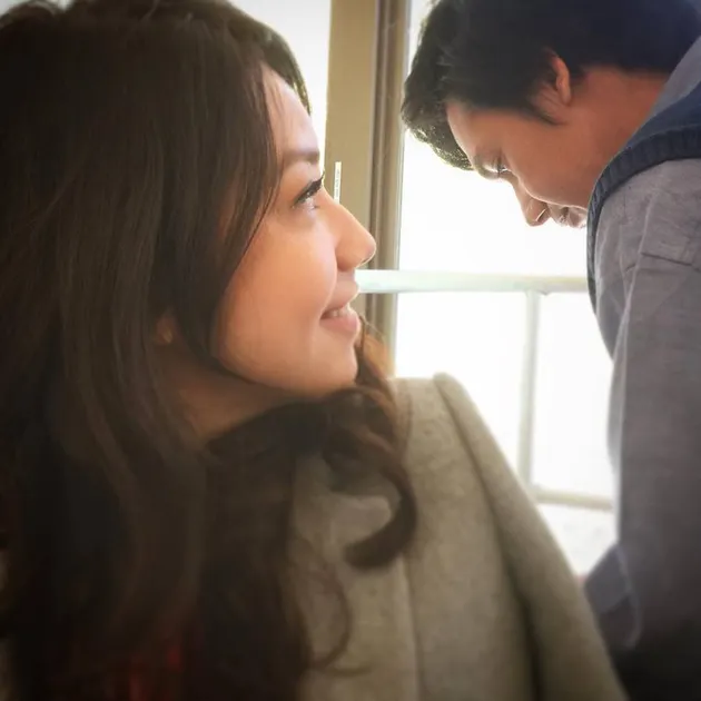 velove vexia adipati hujan di bulan juni