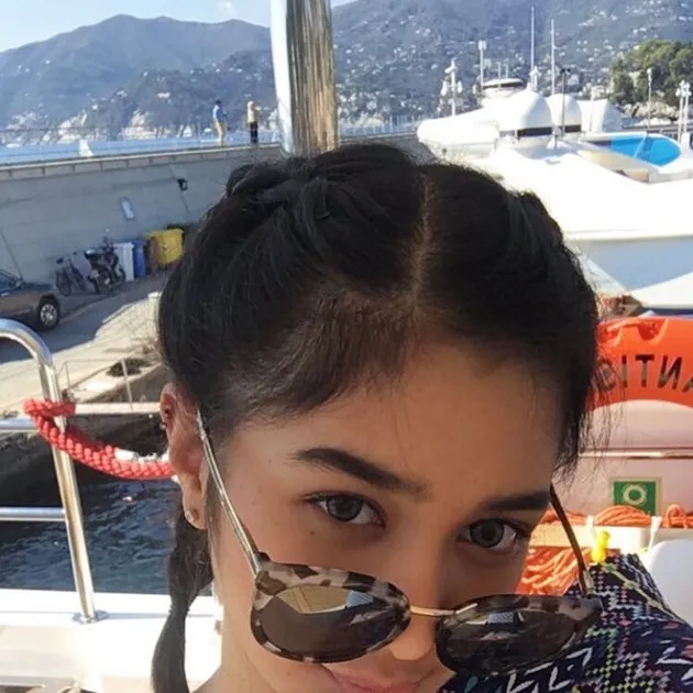 Mikha Tambayong ke Italia