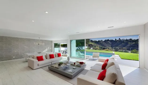 Rumah Milla Jovovich