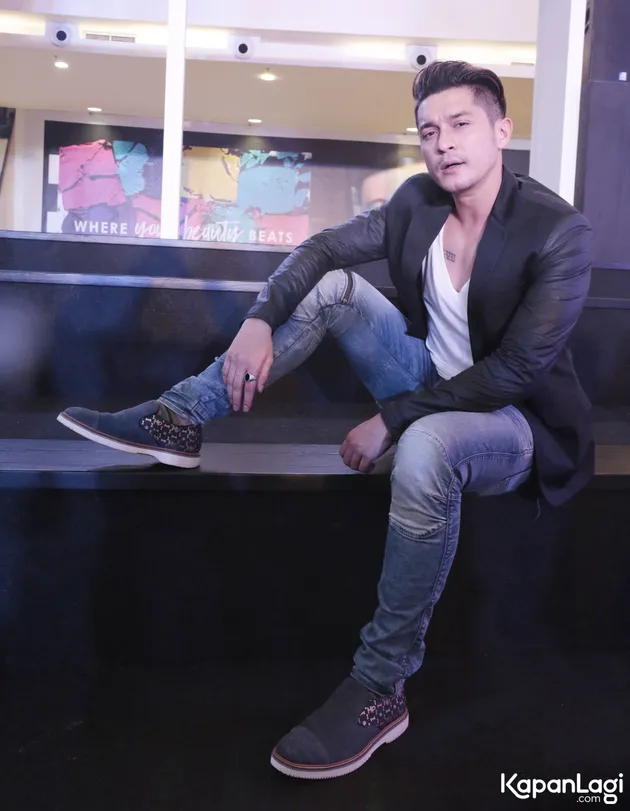 Miller Ali - Mike Lewis - Baim Wong - Dimas Beck - Mario Lawalata