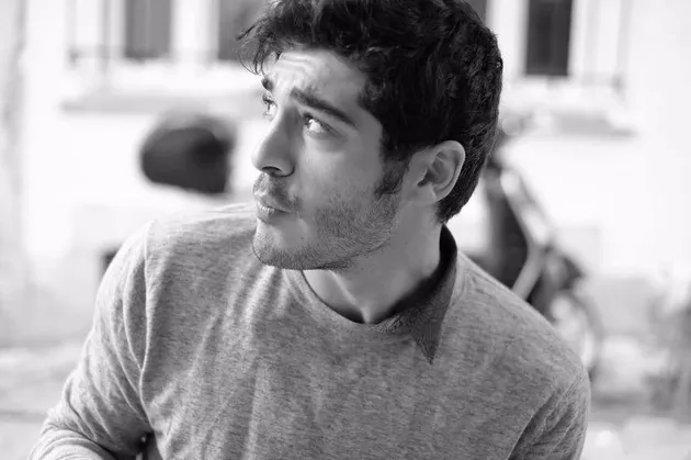 Burak Deniz, Mirip Zayn Malik