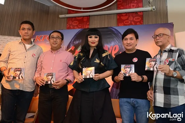 Jika yang disebut adalah nama Yovie, sudah pasti nama tersebut merujuk pada keyboardist dari Kahitna, Yovie Widianto.