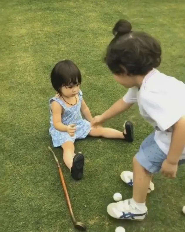 Baby Gempi &amp; Quenzino Main Bareng