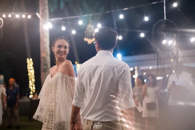Nadine Chandrawinata - Dimas Anggara