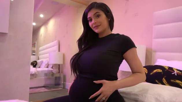 Kylie Jenner\'s Baby Bump