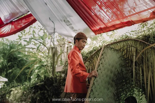 Kahiyang Ayu &amp; Bobby Nasution - Jokowi
