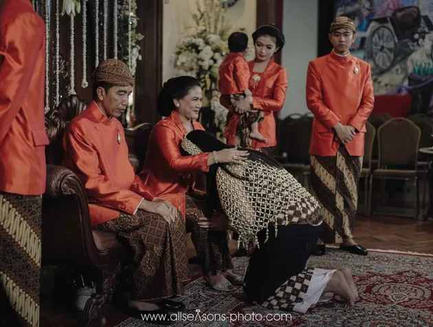 Kahiyang Ayu &amp; Bobby Nasution - Jokowi