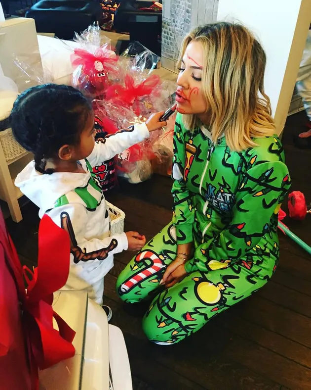Khloe Kardashian &amp; Keponakannya