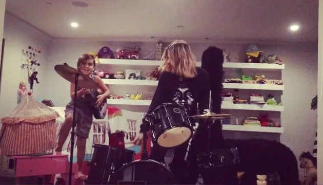 Khloe Kardashian &amp; Keponakannya